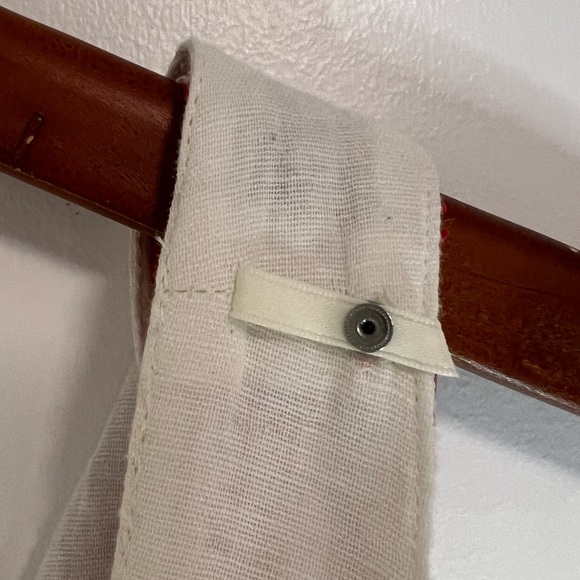 NWT Banana Republic white strapped camisole top, red beaded detailing,size Small - Picture 14 of 14